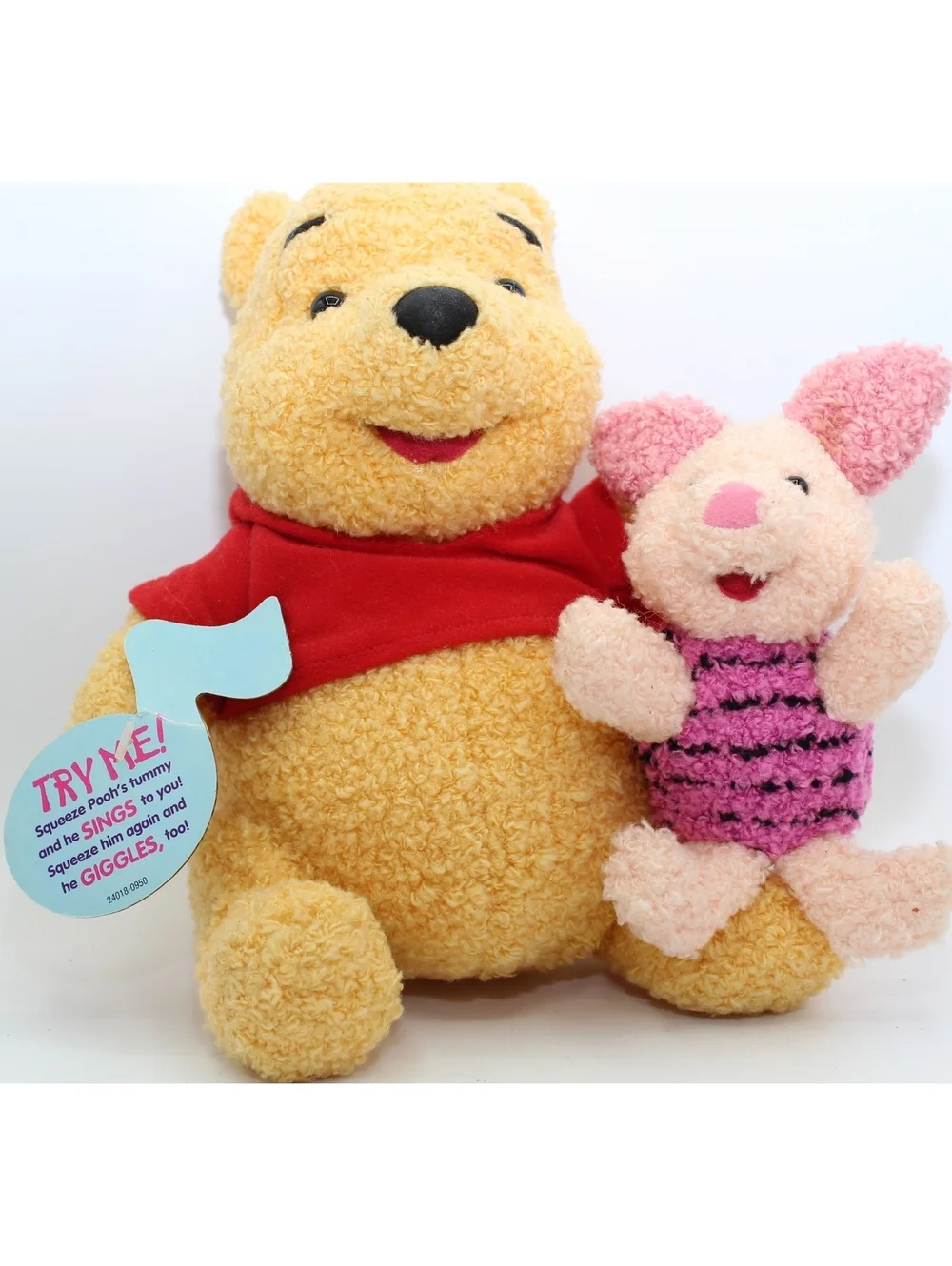1999 Disney Winnie the Pooh Squeeze Piglet Pooh Sings Giggles Plush 2 Dolls